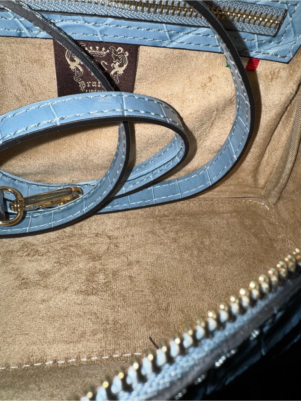 Pratesi Leather Croc-Vanity Bag - Picture 6 of 6